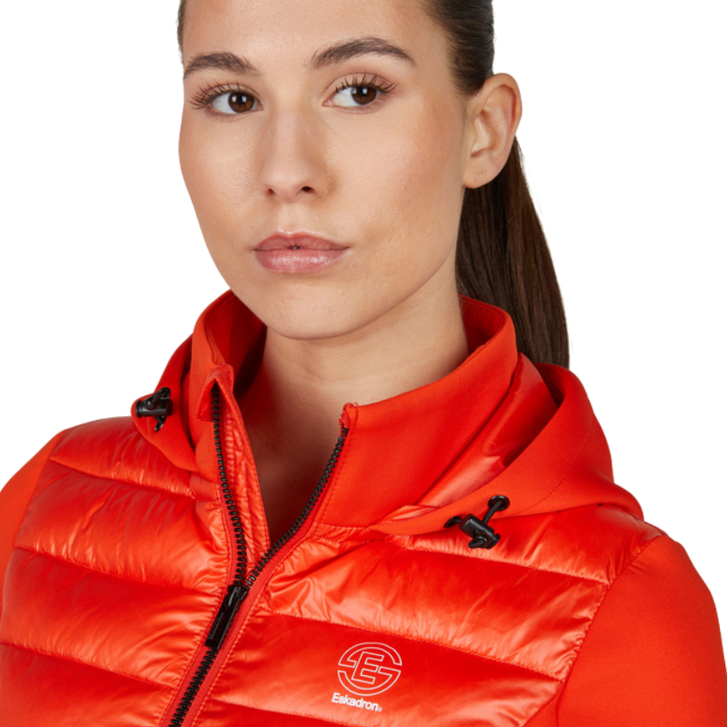 Eskadron Jas Hybrid Dynamic 2025