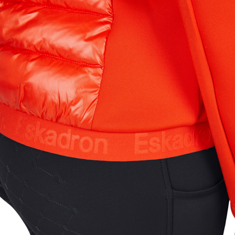 Eskadron Jas Hybrid Dynamic 2025